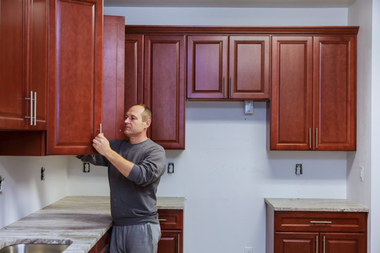 kitchen cabinet refacer in oakville ontario