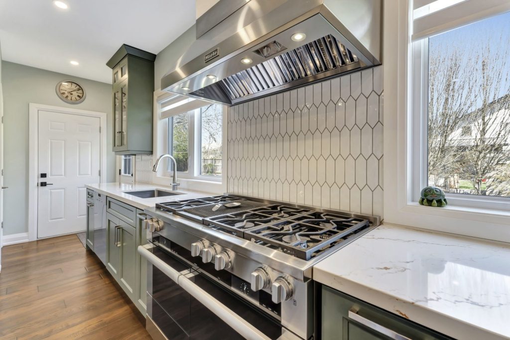 backsplashes oakville